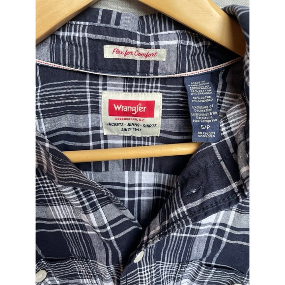 Wrangler’s Long Sleeve Button Down Shirt Black & White Plaid Men’s Size S - Picture 4 of 6